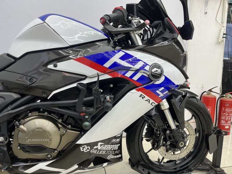 二手QJMOTOR赛400
