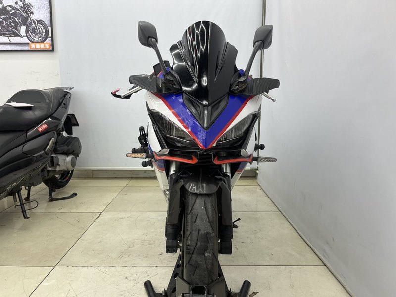 二手QJMOTOR赛400