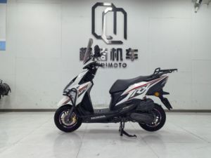 二手新大洲本田裂行 RX125Fi