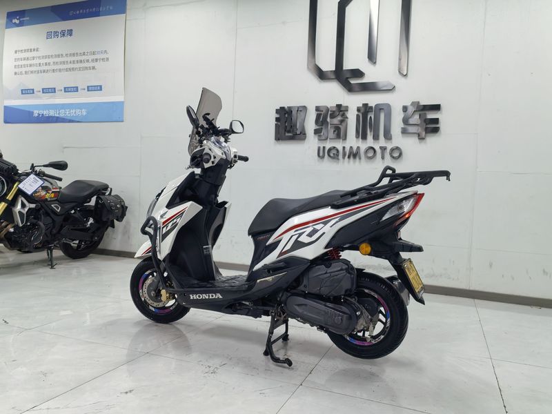 二手新大洲本田裂行 RX125Fi