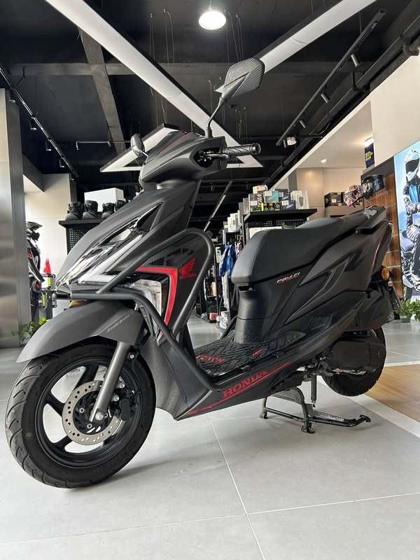 二手新大洲本田裂行 RX125Fi