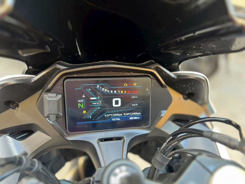 二手QJMOTOR赛400