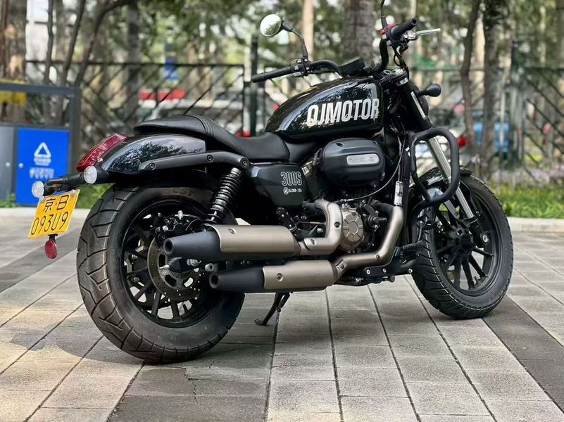 二手QJMOTOR闪300