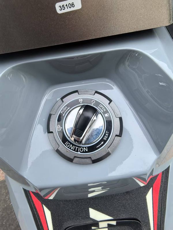 二手三阳哈士奇 Husky ADV300
