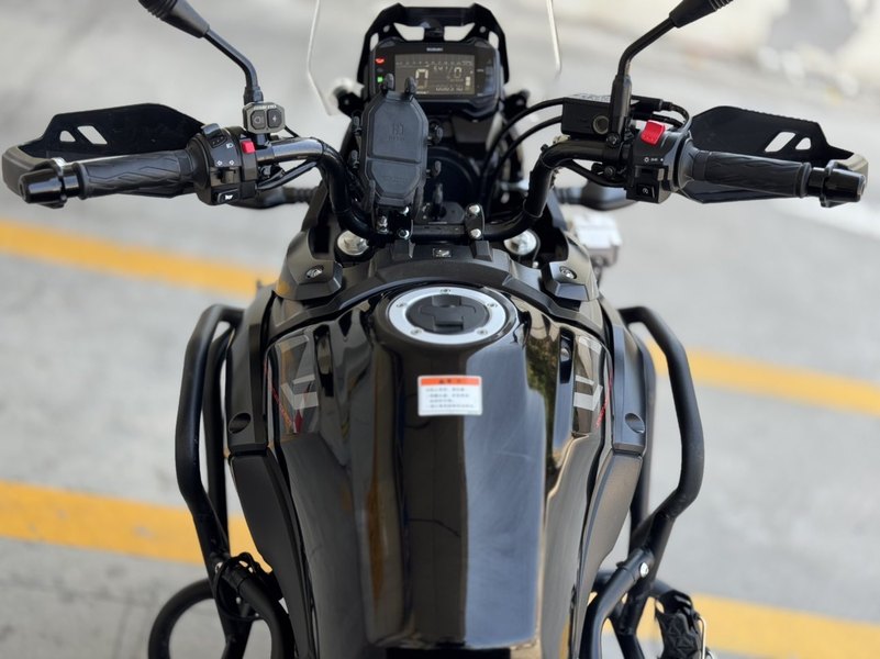 二手豪爵铃木DL250