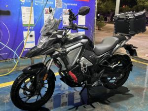 二手五羊本田猛鸷 CB190X