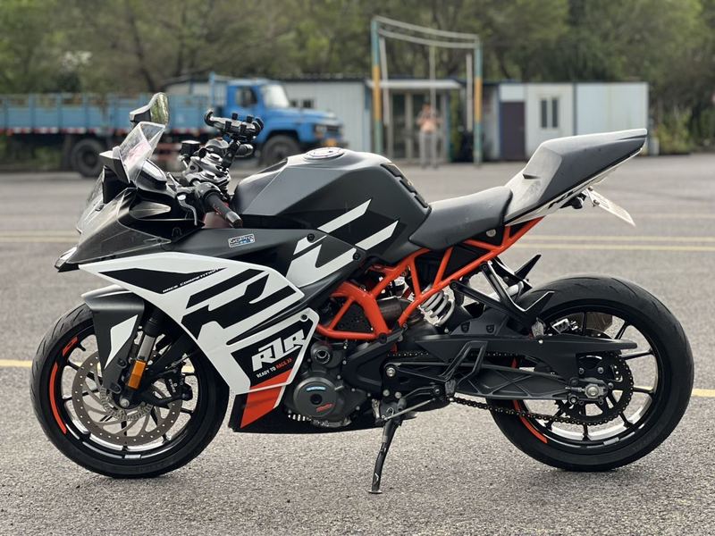 二手KTMR2RRC 390 