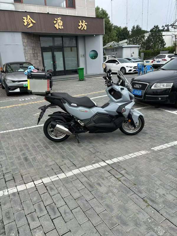 二手三阳哈士奇 Husky ADV150