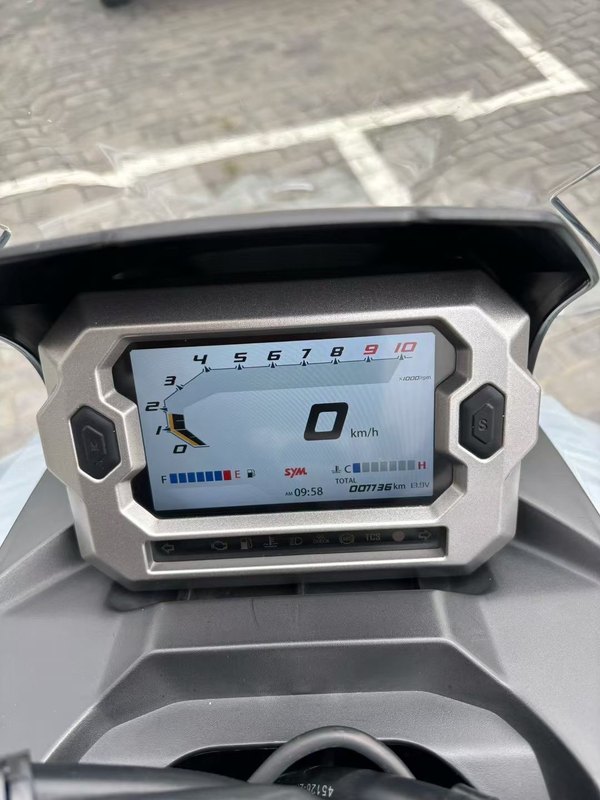 二手三阳哈士奇 Husky ADV150