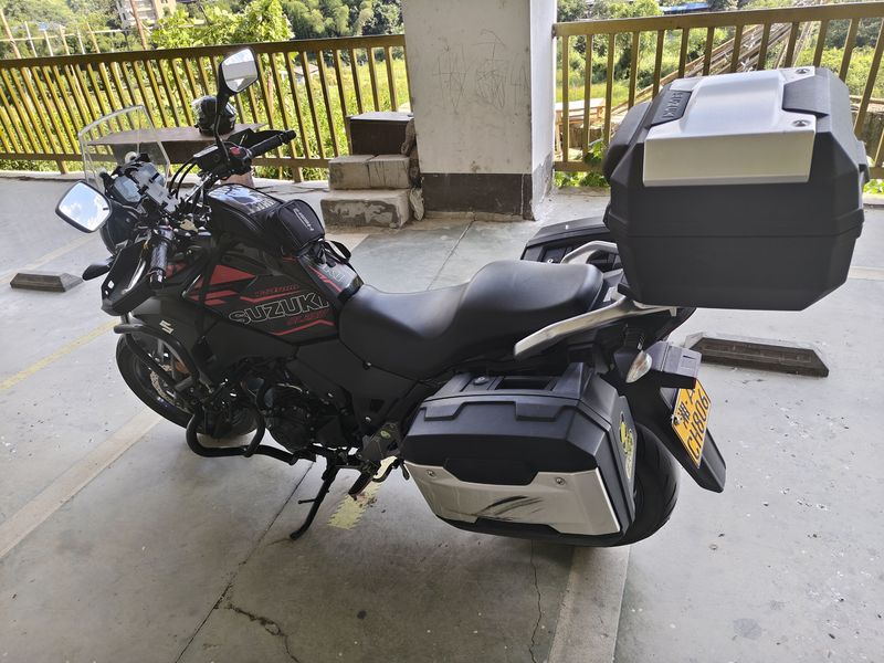 二手豪爵铃木DL250