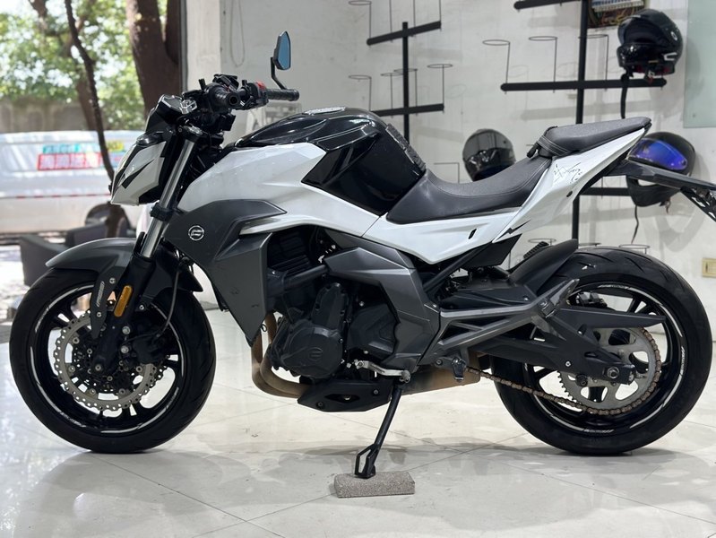 二手春风400NK