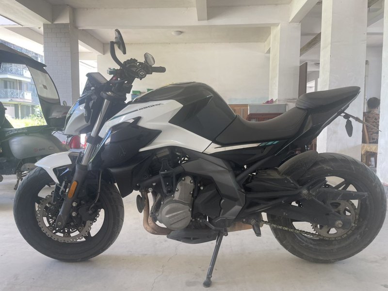 二手春风650NK