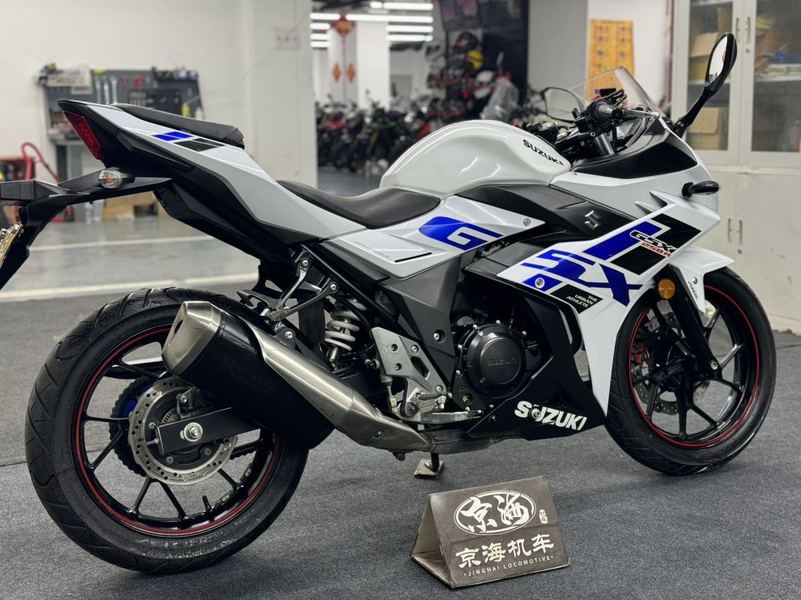 二手豪爵铃木GSX250R