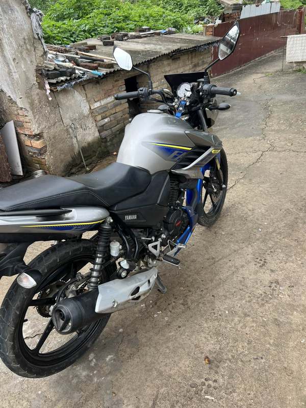 二手建设雅马哈飞致YS150