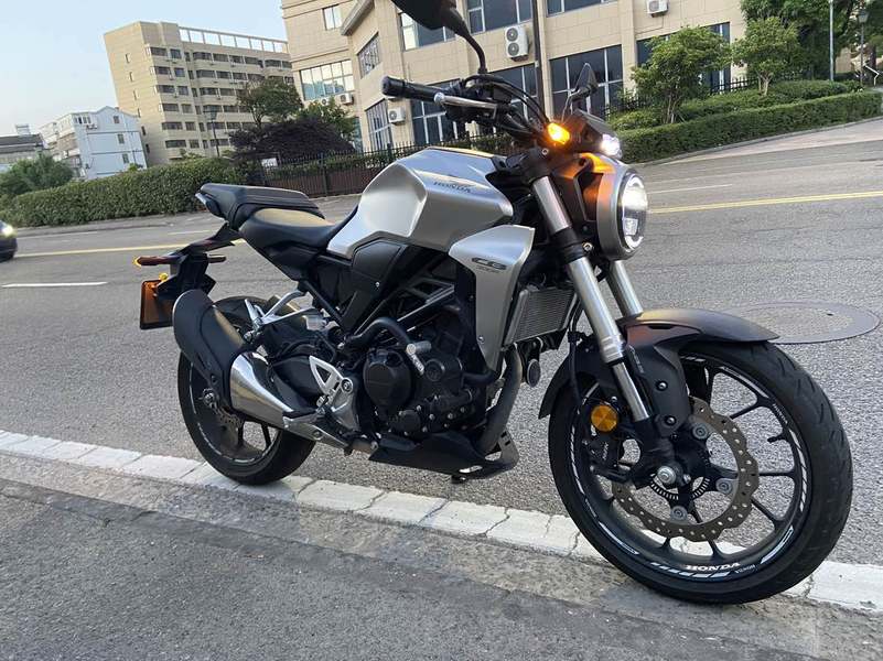 二手本田CB300R