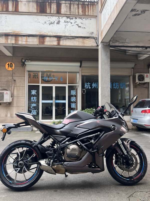 二手QJMOTOR赛400