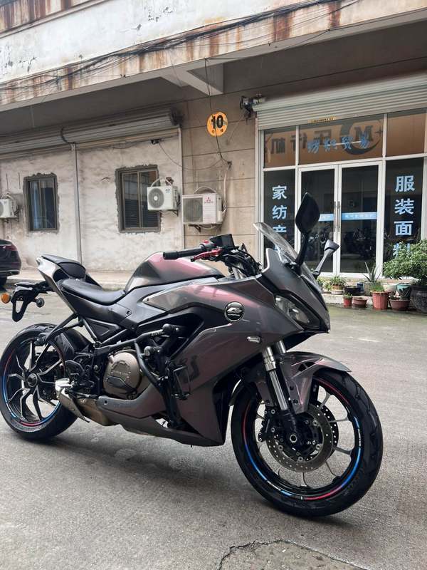 二手QJMOTOR赛400