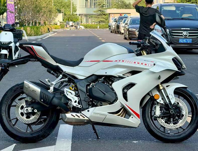 二手QJMOTOR赛600