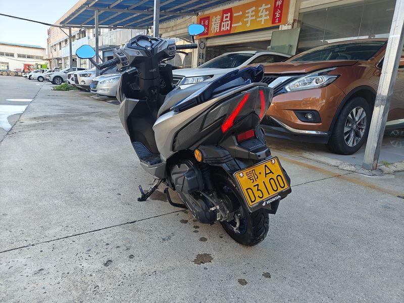 二手新大洲本田裂行 RX125Fi
