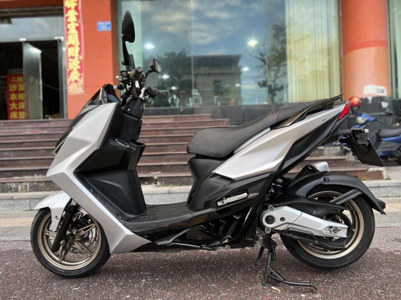 二手光阳KRV180