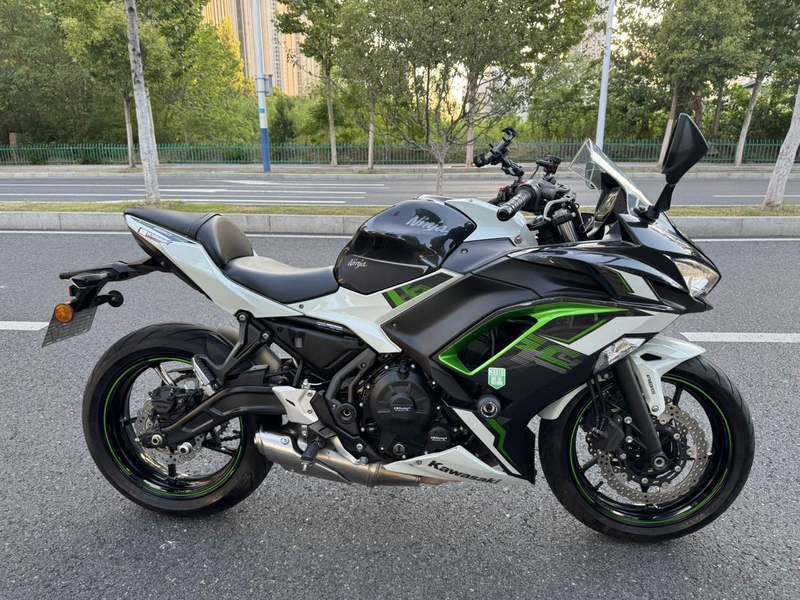 二手川崎Ninja 650 