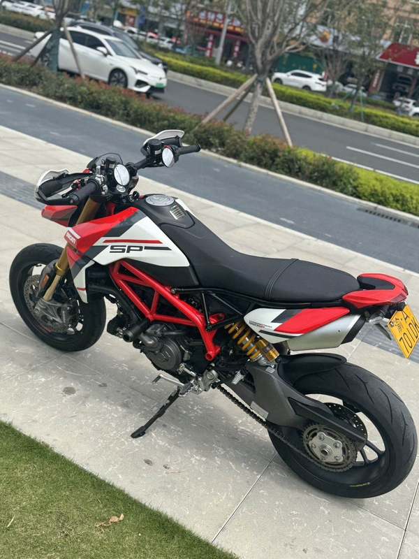 二手杜卡迪Hypermotard 950