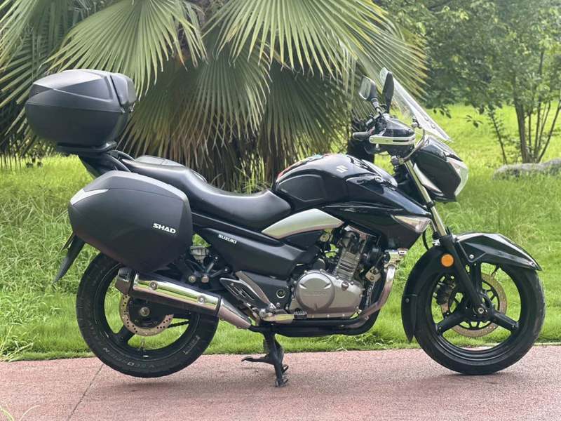 二手豪爵铃木骊驰 GW250