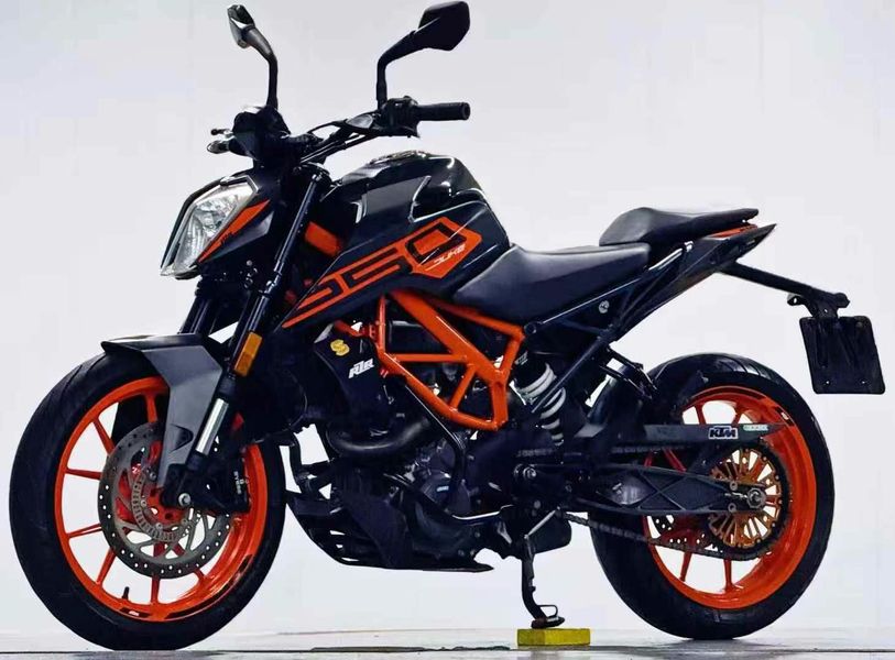 二手KTMR2R250 Duke