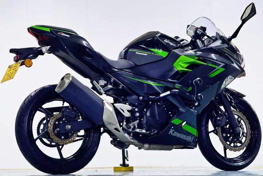 二手川崎Ninja 400