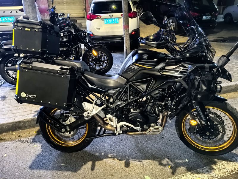 二手贝纳利TRK552