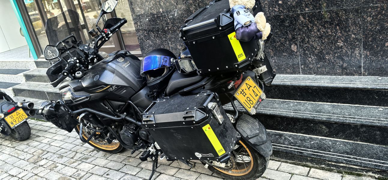 二手贝纳利TRK552
