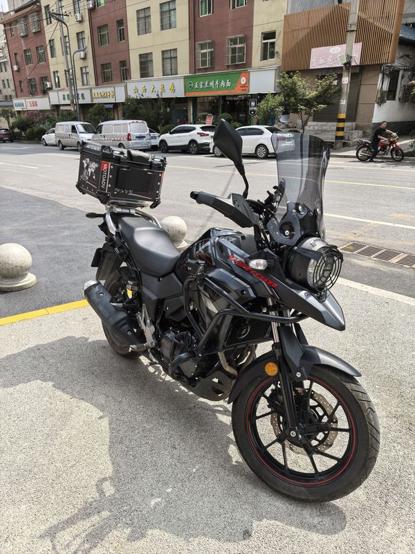 二手豪爵铃木DL250