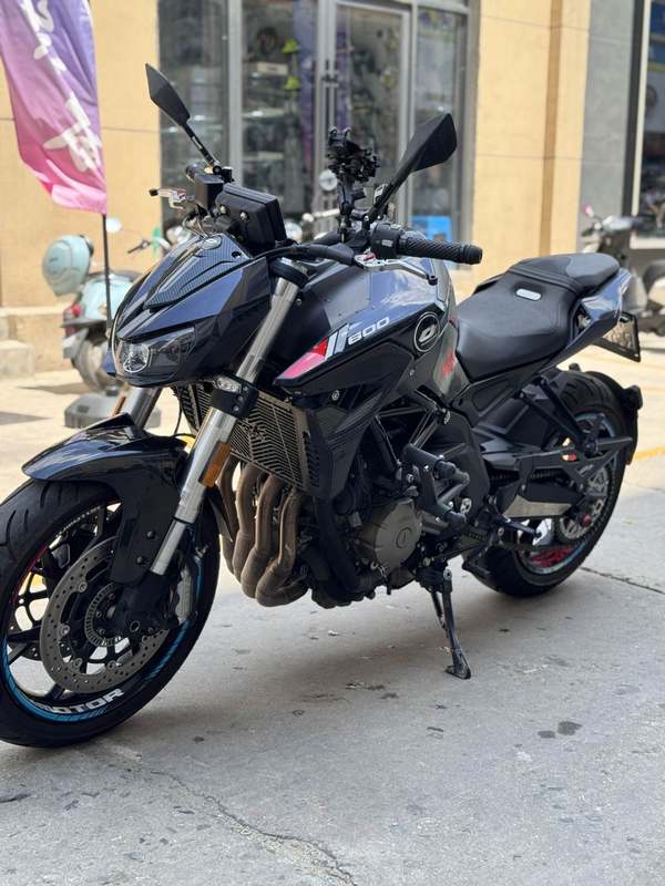 二手QJMOTOR追600