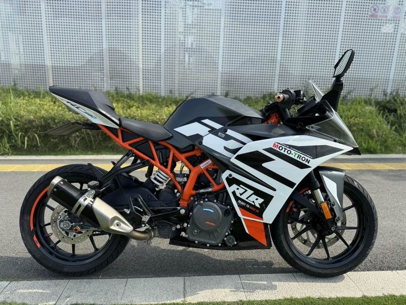 二手KTMR2RRC 390 