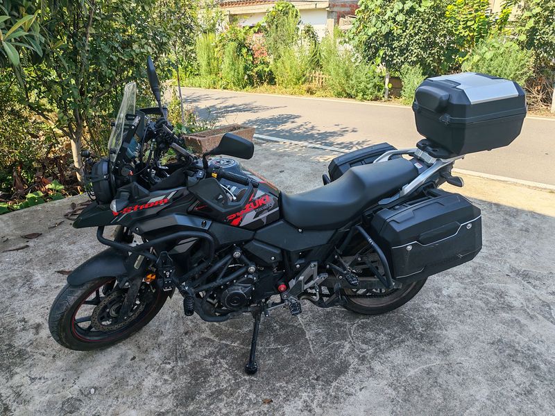 二手豪爵铃木DL250