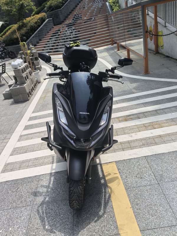 二手五羊本田PCX