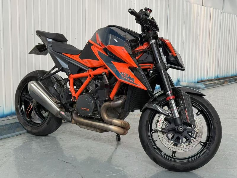 二手KTMR2R1290 Super Duke