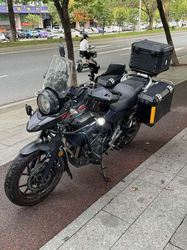 二手豪爵铃木DL250