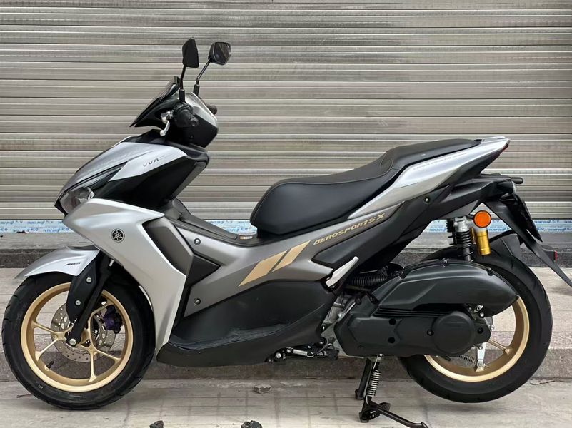 二手雅马哈AEROSPORTS X
