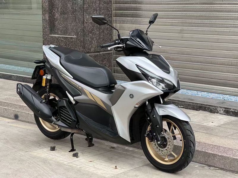 二手雅马哈AEROSPORTS X