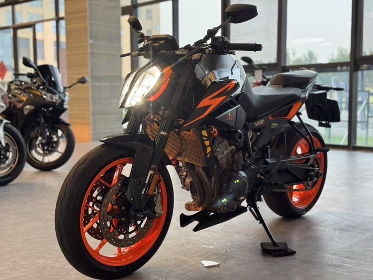 二手KTMR2R790 Duke