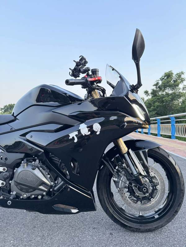 二手贝纳利龙卷风 Tornado 402R