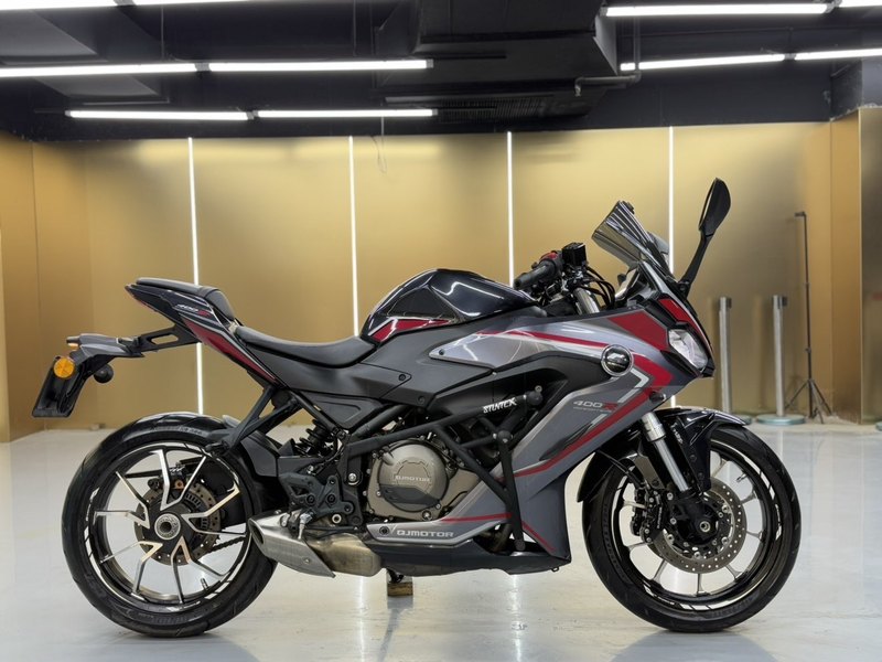 二手QJMOTOR赛400