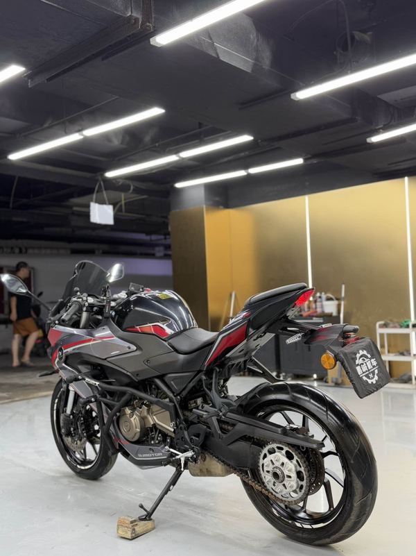 二手QJMOTOR赛400
