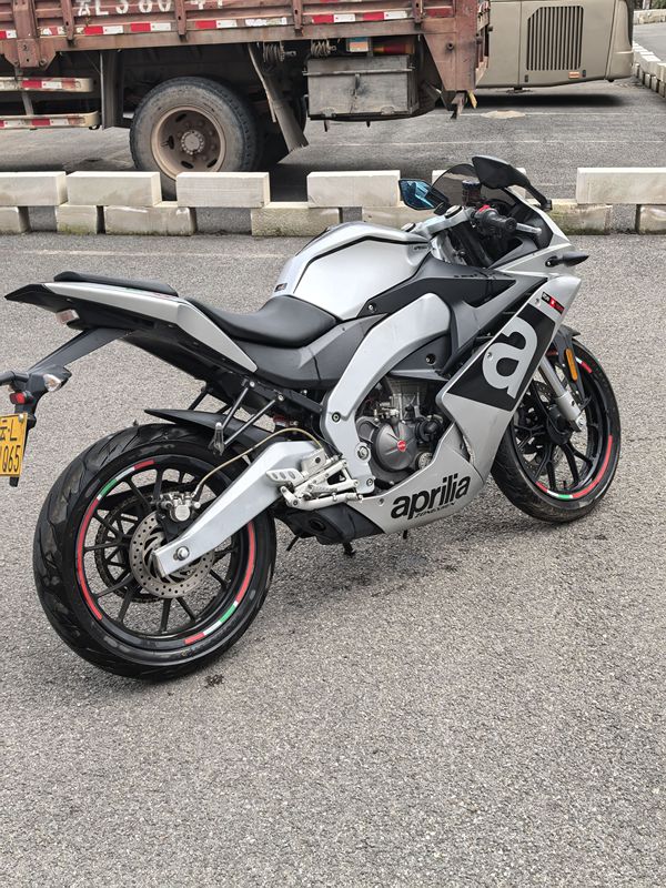 二手宗申阿普利亚GPR150R
