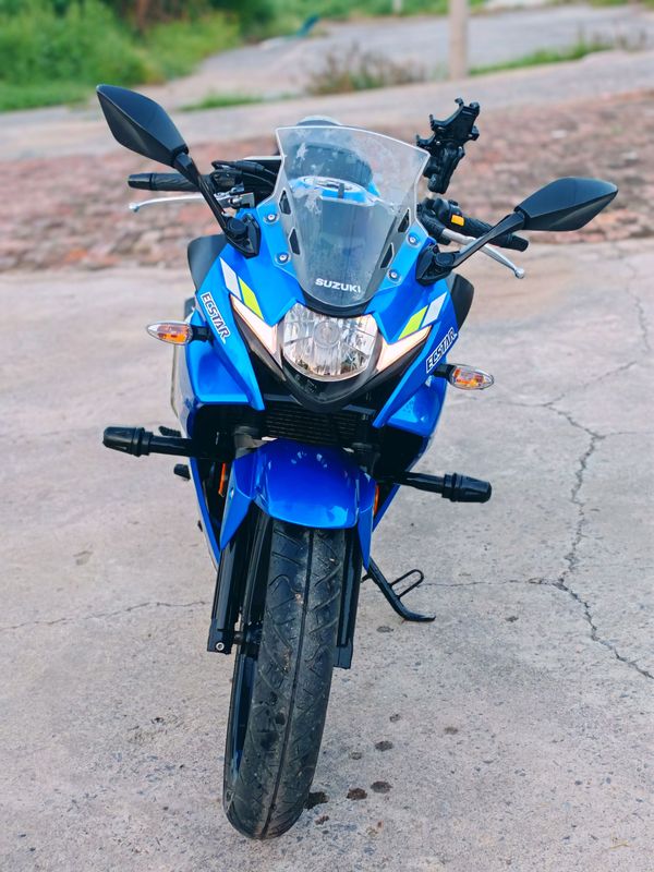 二手豪爵铃木GSX250R