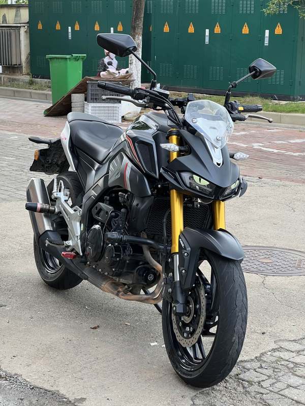 二手豪爵XCR300