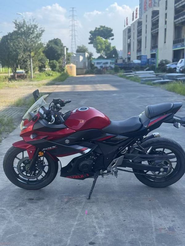 二手豪爵铃木GSX250R