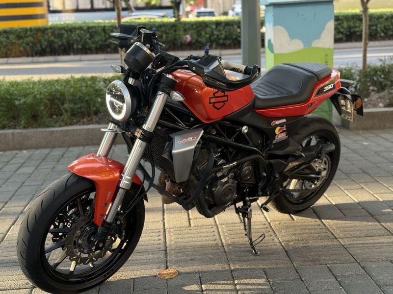 二手哈雷戴维森X 350