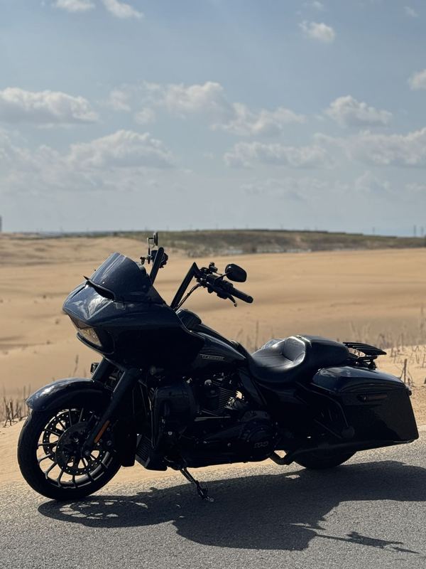 二手哈雷戴维森公路滑翔 Road Glide